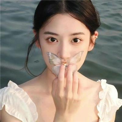 徒劳愚蠢的手势